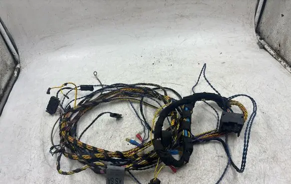 BMW 3 E36 Sound system wiring loom 8373092