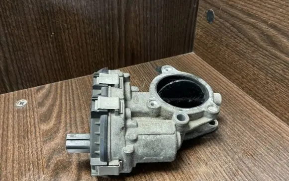 Iveco Daily 6th gen Throttle valve 005801728249