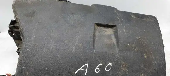 Toyota Auris 150 Fuse module NOCODE