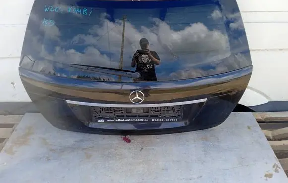 Mercedes-Benz C W204 Tailgate/trunk/boot lid 21W
