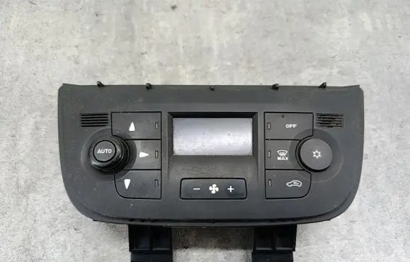 Fiat Doblo Climate control/heater control trim 735498549