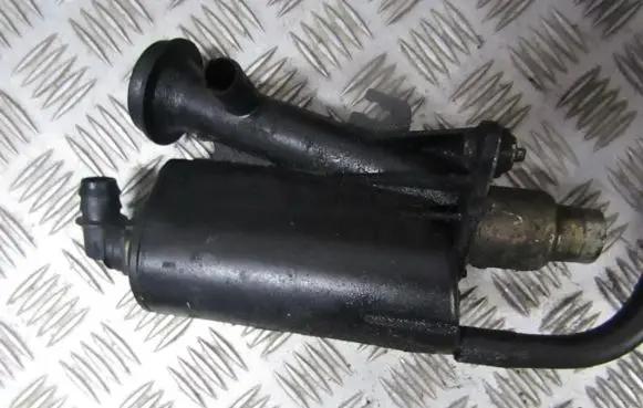 Volvo S40, V40 Oil breather separator 8200140763