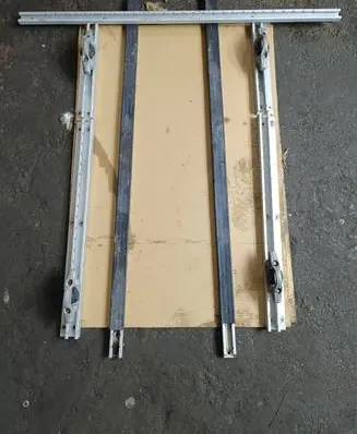 Nissan Navara D40 Pickup box tonneau cover 