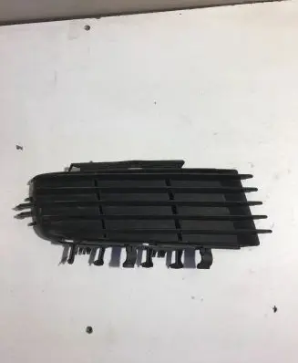 Opel Vectra C Front bumper lower grill 09186130