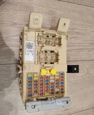 KIA Stonic Fuse box set 91955H8570