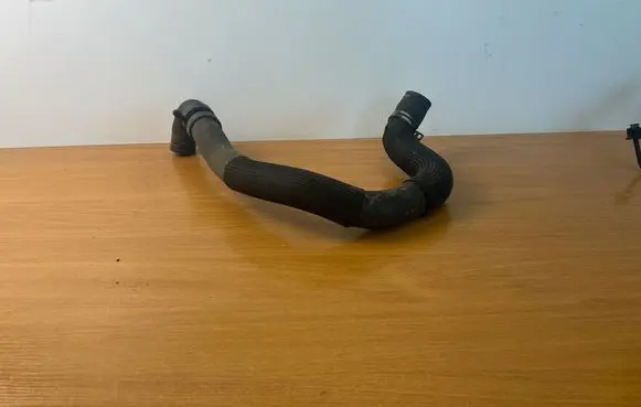 Renault Trafic III (X82) Engine coolant pipe/hose WSRZ00103