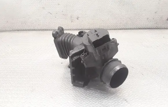 Ford Focus Throttle valve 9686487280