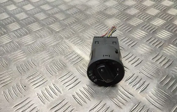 Audi A4 S4 B7 8E 8H Light switch 8E0941531C