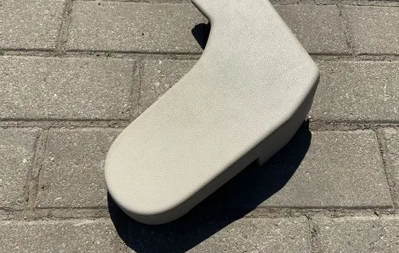 Audi Q7 4L Other interior part 4L0883859