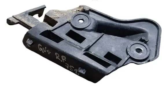Volkswagen Golf Plus Front bumper mounting bracket 5M0807936