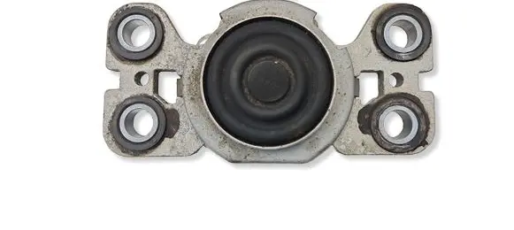 Volvo V60 Engine mount bracket 31316875