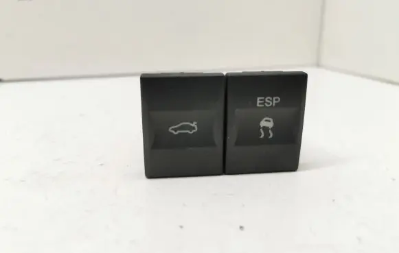 Ford Mondeo Mk III ESP (stability program) switch 3S7T2C418AD