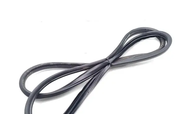Mazda CX-5 II Front door rubber seal 