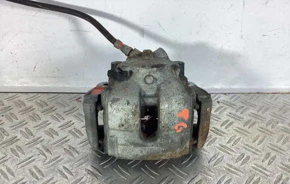 BMW X3 E83 Front brake caliper