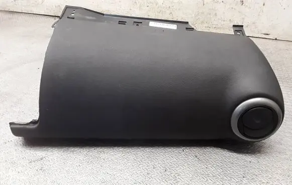 Nissan Note (E11) Passenger airbag