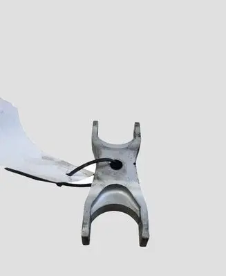 Volkswagen PASSAT B7 Fuel Injector clamp holder 03L218A
