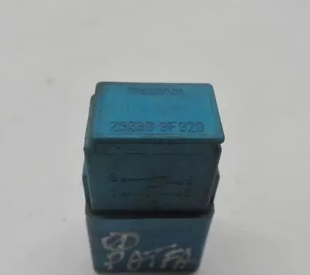 Nissan Pathfinder R51 Combustion relay 252309F920