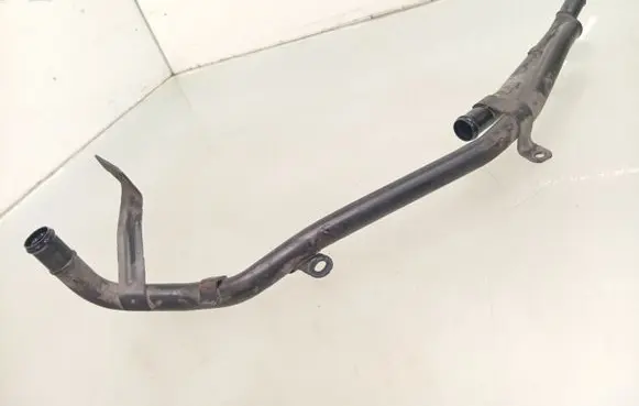 Volkswagen Golf VII Engine coolant pipe/hose 5Q0121070AF