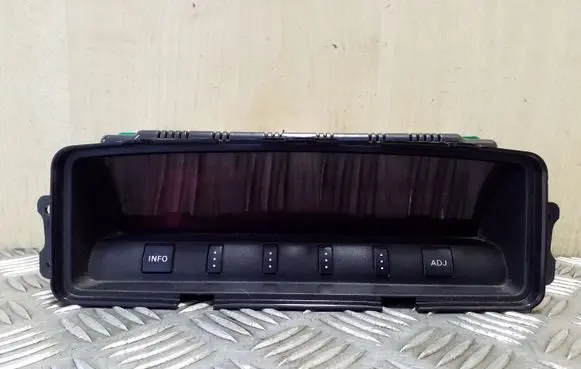 Mitsubishi Pajero Screen/display/small screen 8750A042