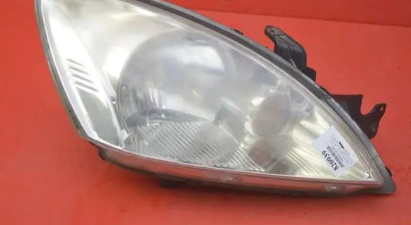 Mitsubishi Lancer Headlight/headlamp 907-38200