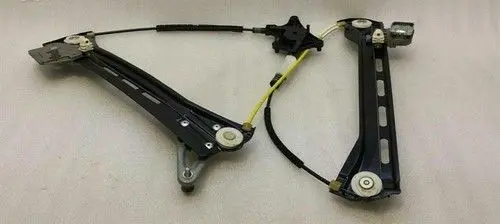 Mercedes-Benz CLA C117 X117 W117 Front door electric window regulator A2187200479