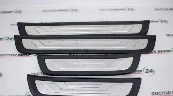 KIA Sorento Other sill/pillar trim element