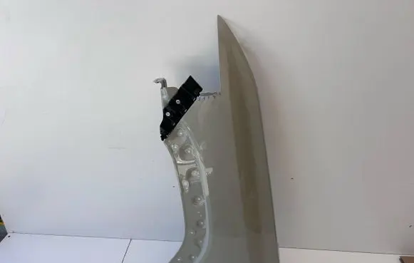Dacia Duster III Fender 622B78562R