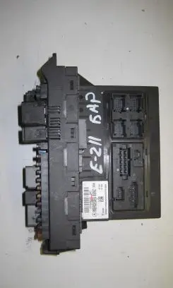 Mercedes-Benz E W211 Fuse module 2115453101