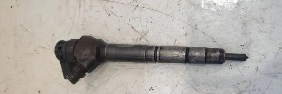Volkswagen Crafter Fuel injector 0445110647