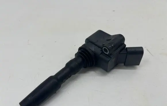 Cupra Leon High voltage ignition coil 04E905110P