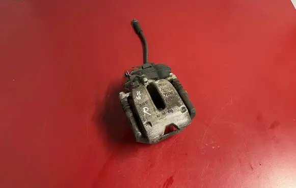 BMW X4 G02 Rear brake caliper 6887386 34216887386