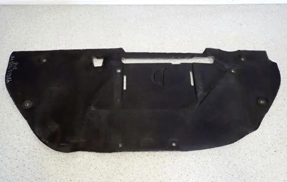 Toyota Yaris Engine bonnet/hood sound/heat insulation 
