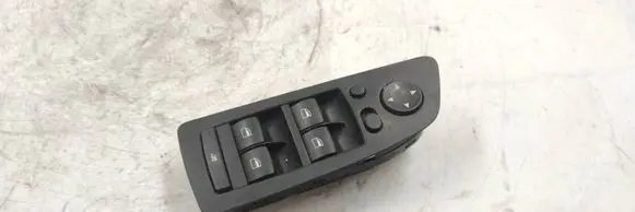 BMW 1 E81 E87 Electric window control switch 6970216