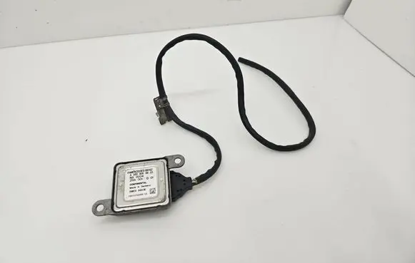 Mercedes-Benz E W213 Lambda probe sensor A0009059803 1601070268 5WK96683E