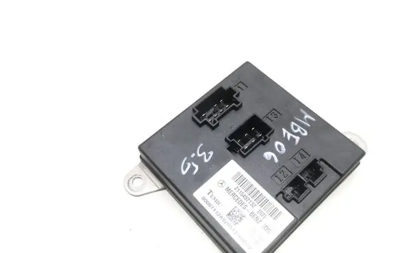 Mercedes-Benz E W211 Comfort/convenience module 2115452132