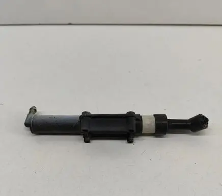 Volvo XC60 Headlight washer spray nozzle 31416218