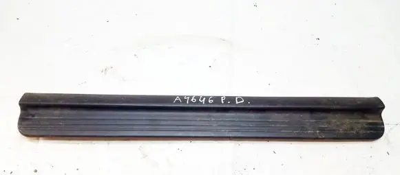 Honda HR-V Front sill trim cover 84201S2H0000 84201-S2H-0000