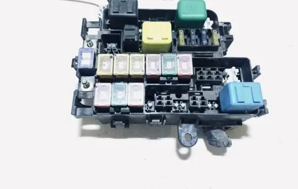 Mazda 626 Fuse box set