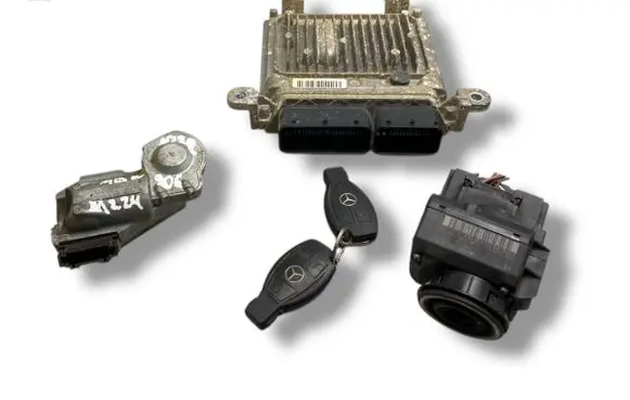 Mercedes-Benz Sprinter W906 Engine ECU kit and lock set A6519000601 28277619 A6519019400