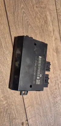Volkswagen PASSAT B6 Tow bar trailer control unit/module 1k0907383d