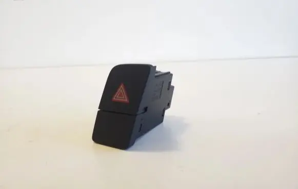 Audi Q3 8U Hazard light switch 8U2941509A