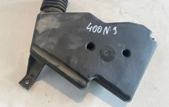 Intake resonator
