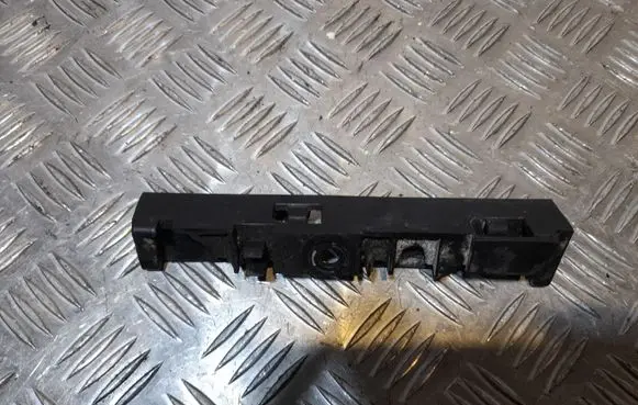 Audi A6 S6 C7 4G Front bumper mounting bracket 4G0853921B