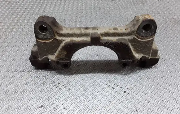 Volkswagen PASSAT B7 USA Front Brake Caliper Pad/Carrier 