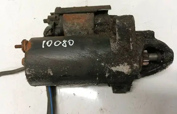 Audi A6 S6 C5 4B Starter motor 