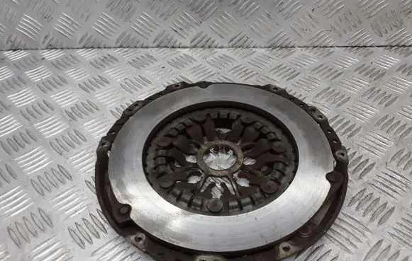 Nissan Primera Pressure plate 