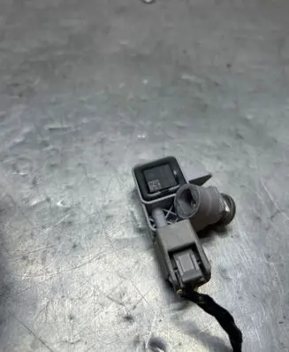 Renault Captur Airbag deployment crash/impact sensor 988339499R 140415 5WK44444