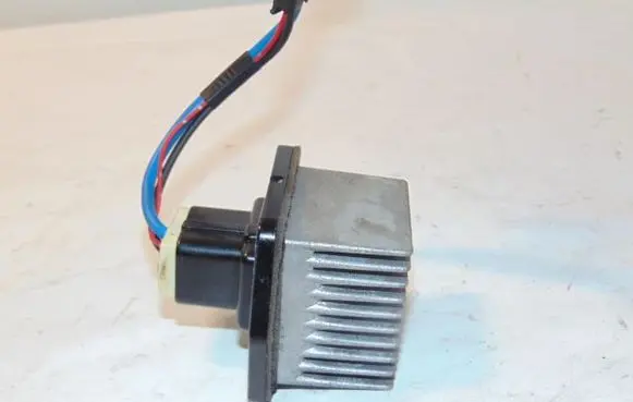 Mitsubishi Outlander Heater blower motor/fan resistor 7802A006