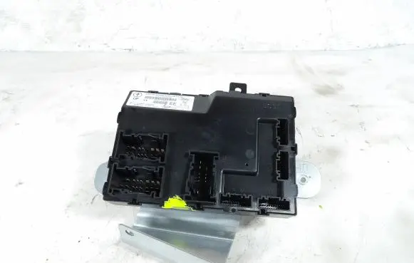 Ford Fiesta Comfort/convenience module DN1T-15K600-EE