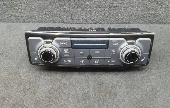 Audi A8 S8 D4 4H Climate control unit 4H0820043D